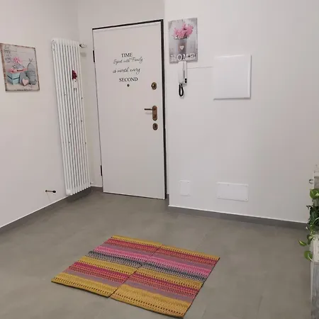 Bnbook Casa Beatrice Con 2 شقة غالاّراتي